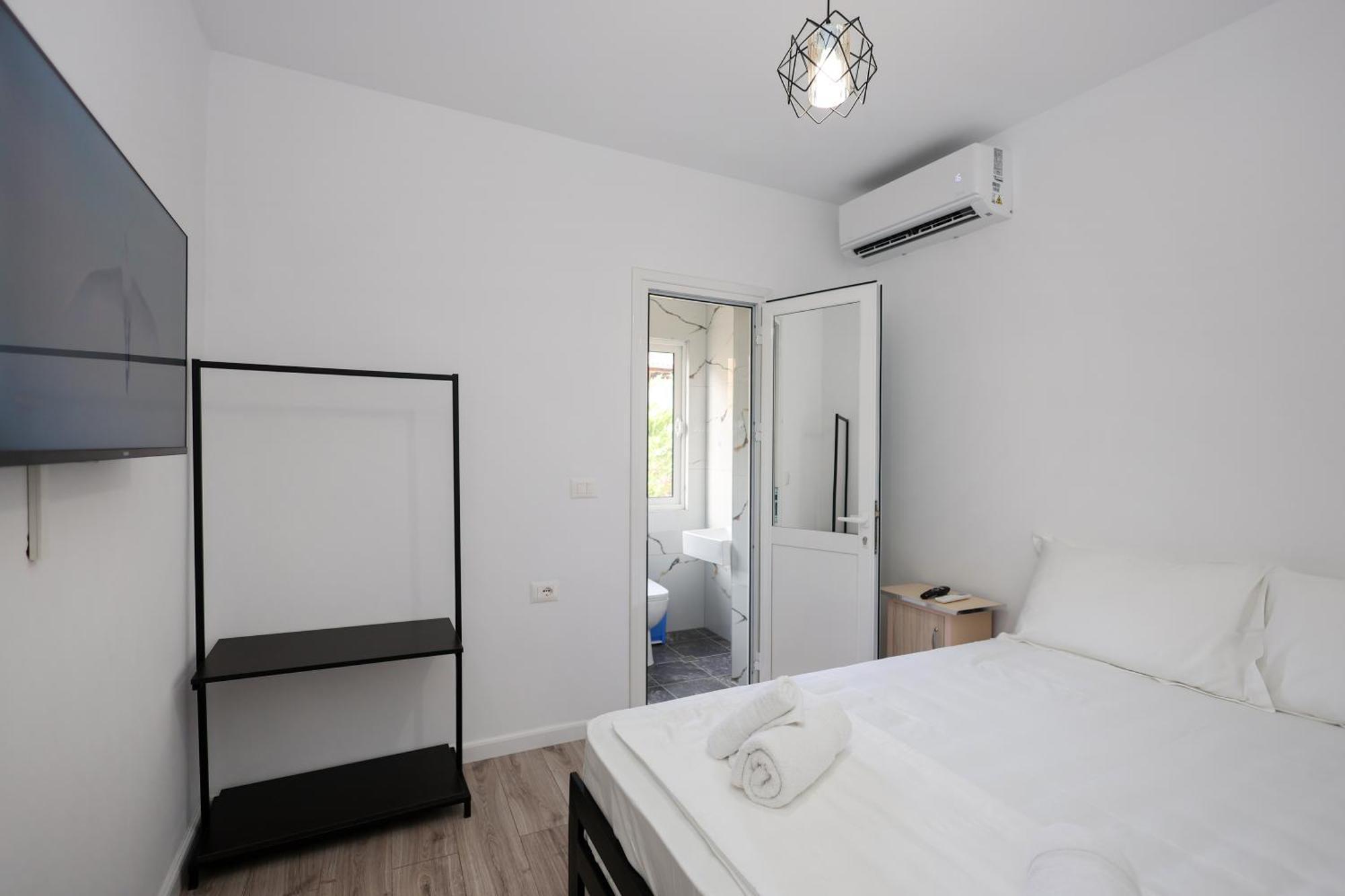 Guesthouse Noke Berat Luaran gambar