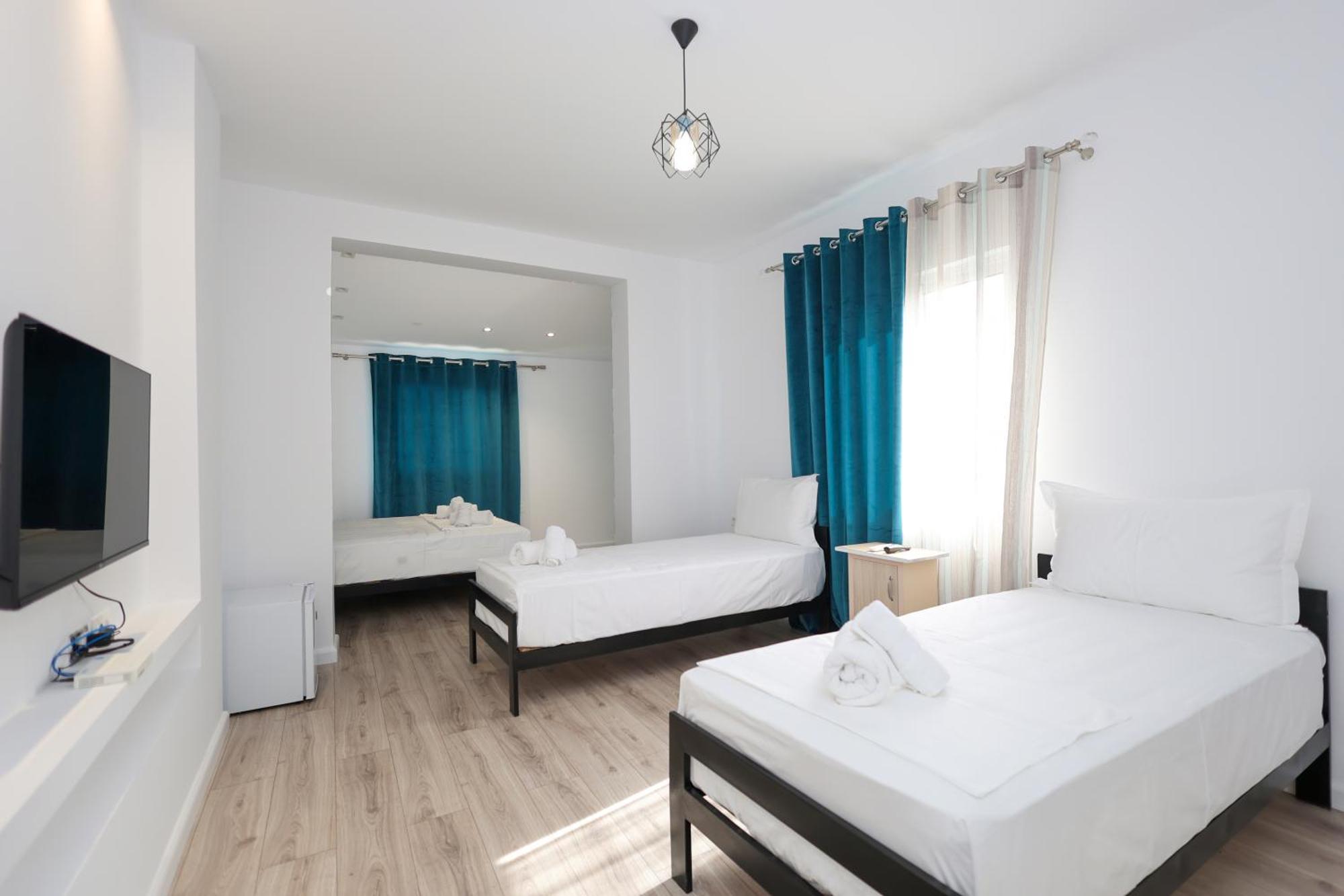 Guesthouse Noke Berat Luaran gambar