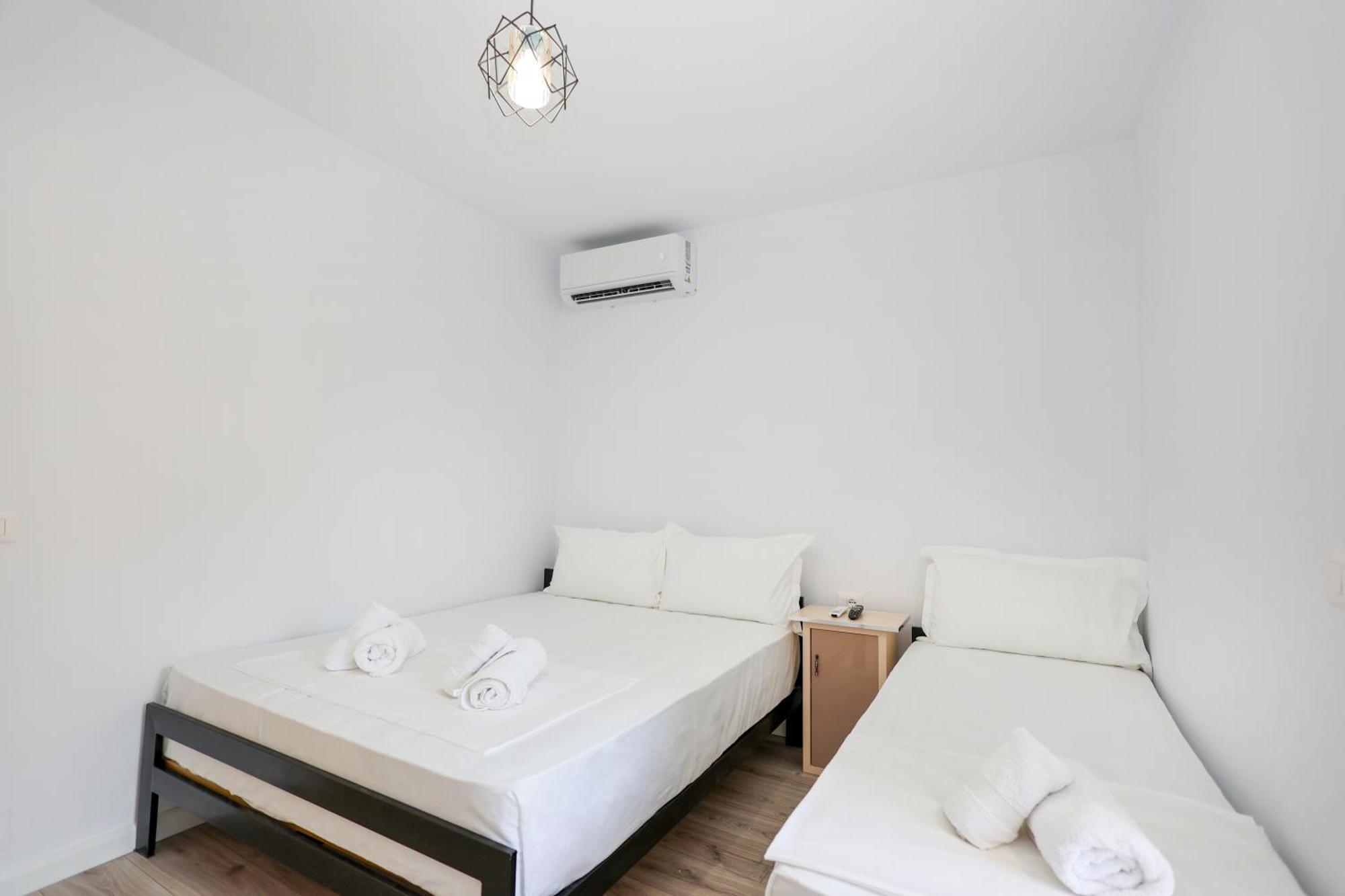 Guesthouse Noke Berat Luaran gambar